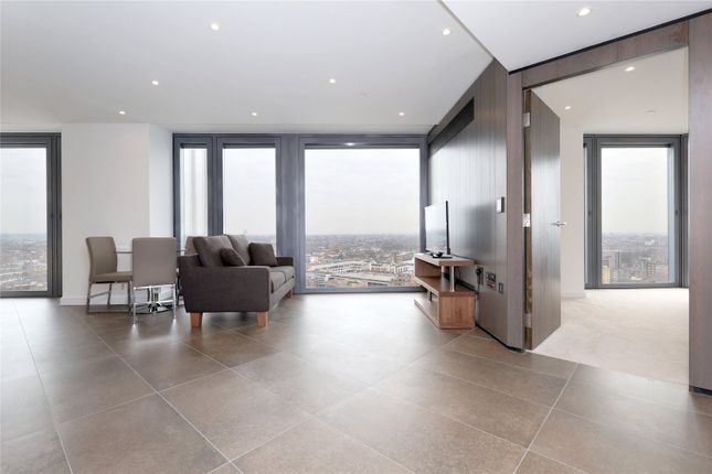 Thumbnail Flat to rent in Chronicle Tower, 261B City Road, Islington, London