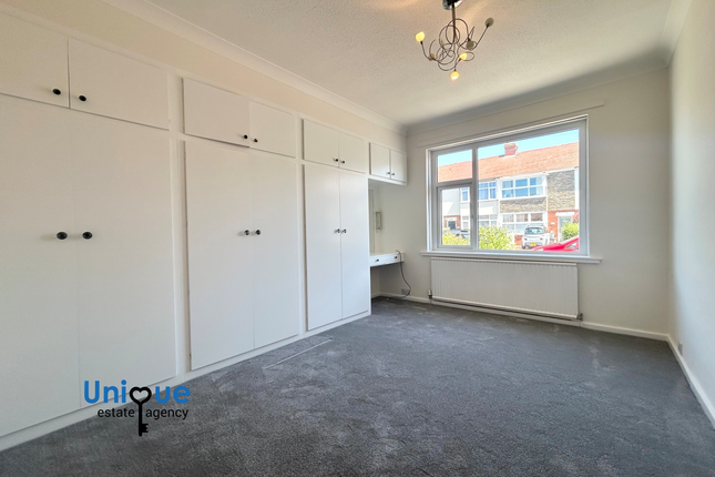 15, Farnworth Road, Thornton-Cleveleys photo 3