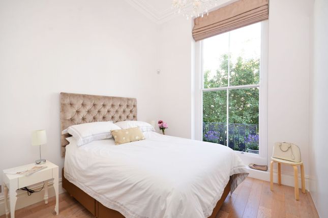 Porchester Square, Bayswater photo 4