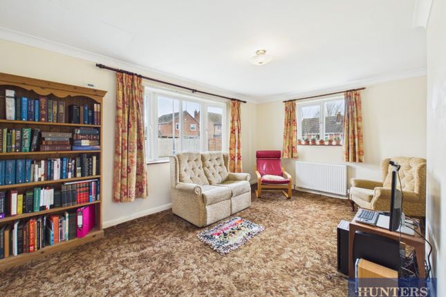 15, Cherry Road, Filey photo 2