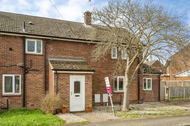 2-bed house on 13, Holly Road, Doncaster, £105,000