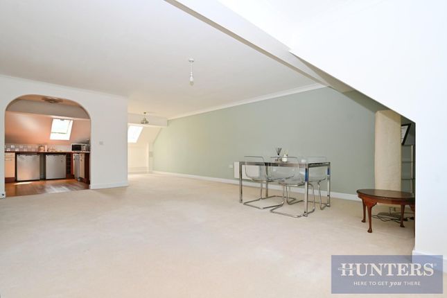 5i, Navigation Drive, Bradford photo 2