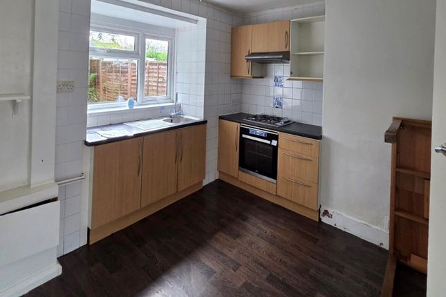 1, Mayfield Place, Staffordshire photo 4