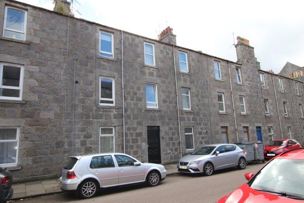Flat to rent in Urquhart Road, Aberdeen