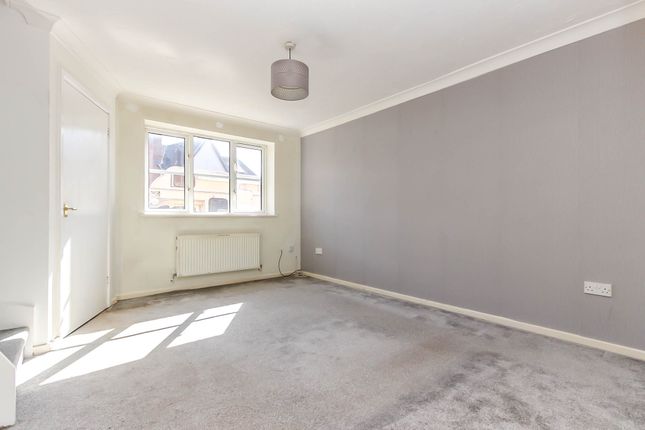 168, Chatsworth Drive, Wellingborough photo 2