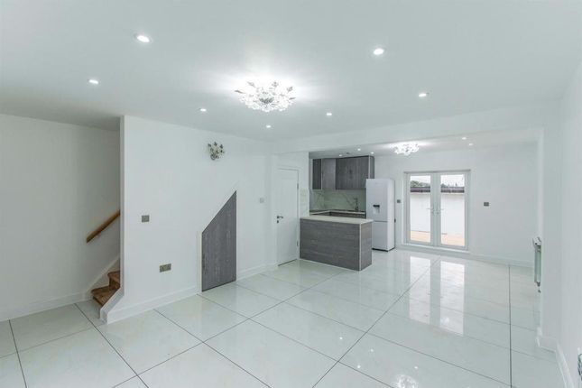 Finch Road, Balby Doncaster photo 3