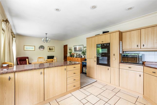 29A,, Gatton Road, Surrey photo 5