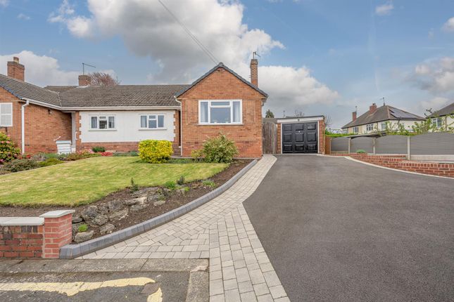 2-bed house on 11, Oakfield Close, Stourbridge, £289,950