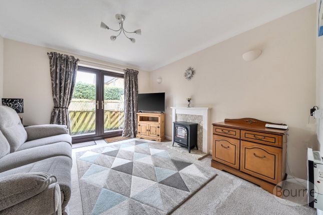 12, Candleford Gate, Liphook photo 2