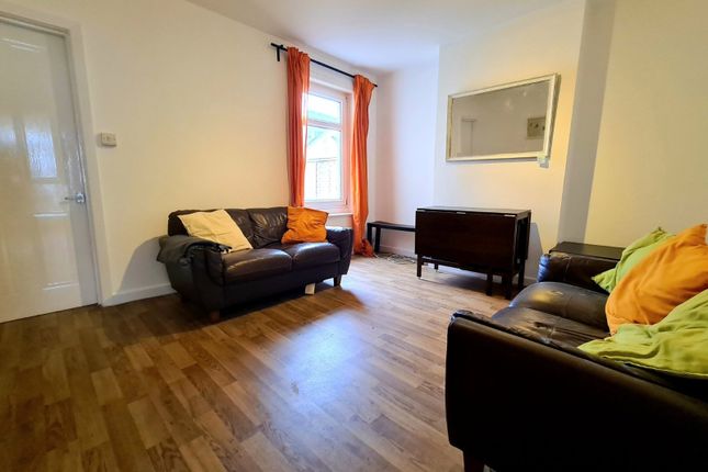 14, Burton Road, Southampton photo 2