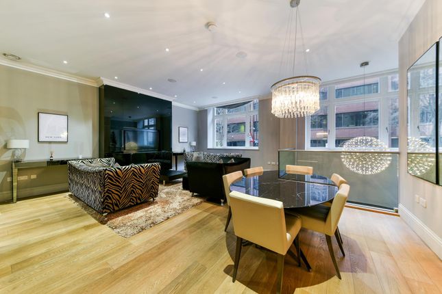 Flat to rent in Sterling Mansions, Leman Street