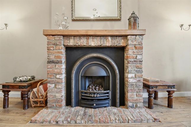 2, Oak Meadows, Brigg photo 4