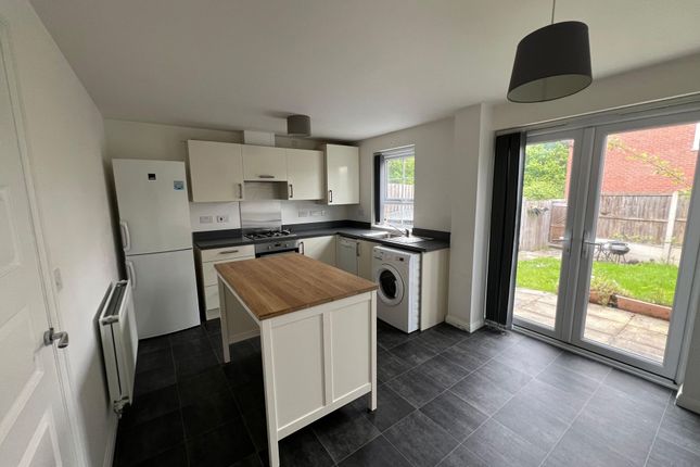 30 Wisbech Close, Runcorn photo 5