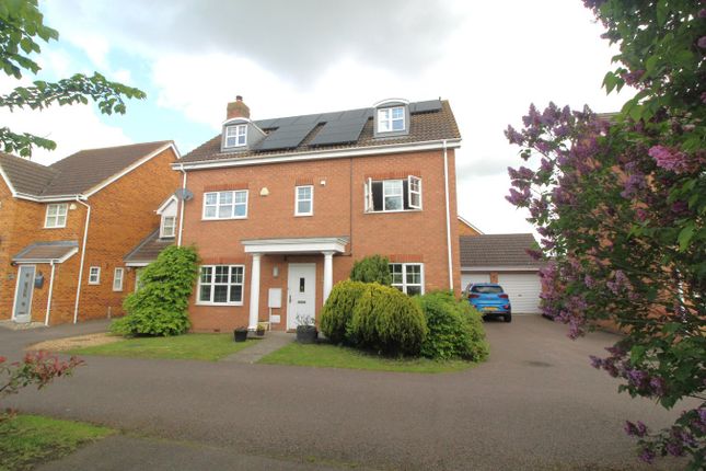 Detached house for sale in Stotfold Road, Arlesey