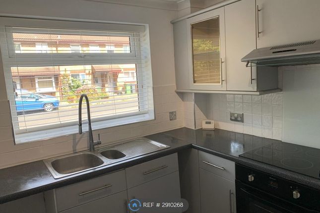 Stanier Close, Walsall photo 4