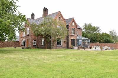 Thumbnail Detached house for sale in Summer Lane, Preston On The Hill, Warrington