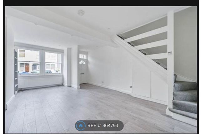 Thumbnail Room to rent in Marian Road, London