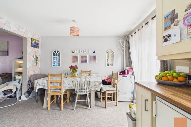 29, The Cove, Truro photo 4