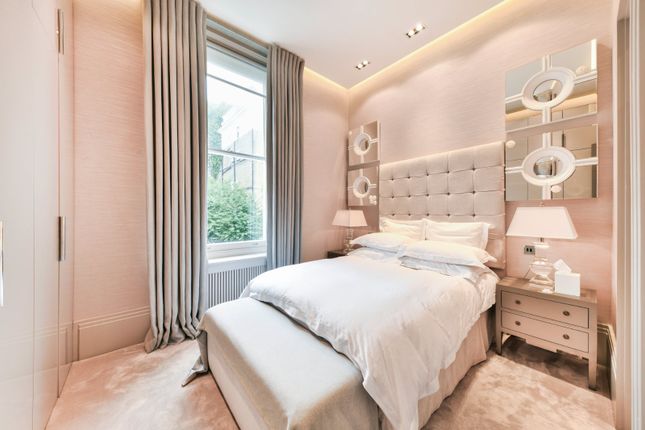 Flat 5, 16, Gledhow Gardens, London photo 4