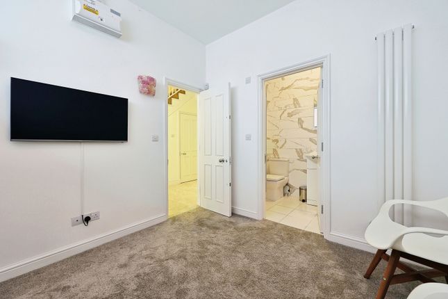 Mews house for sale in Adam &amp; Eve Mews, London