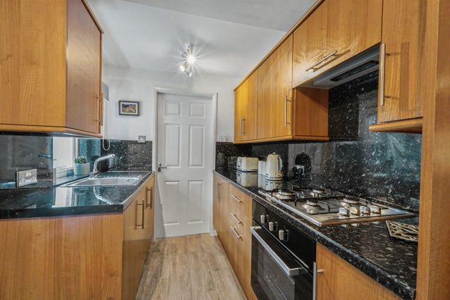 16, Dyke Nook, Frizington photo 2