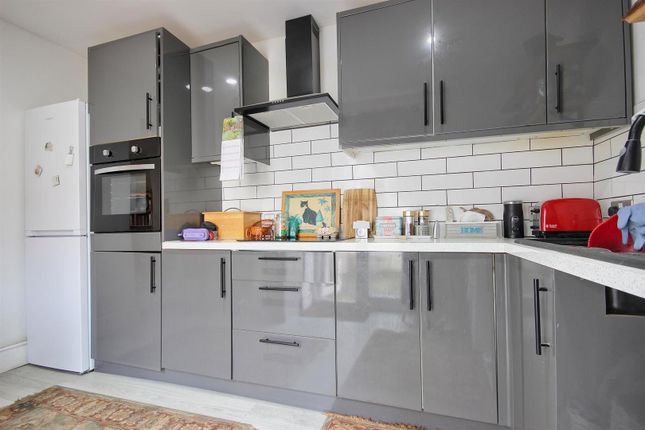 2, South Terrace, Hornsea photo 4