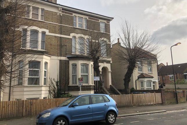 Thumbnail Flat to rent in South Birkbeck Road, Leytonstone