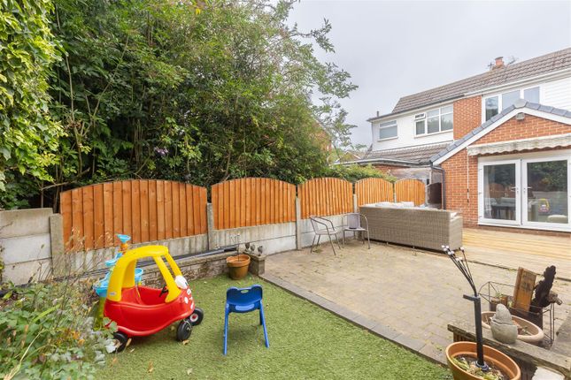 5, Furness Close, Chorley photo 4