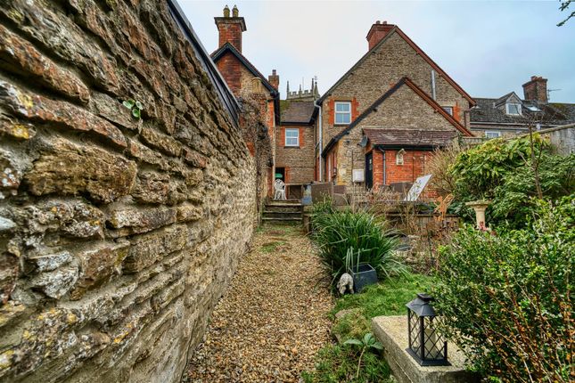 Petmathen, Church Hill, Sturminster Newton photo 3