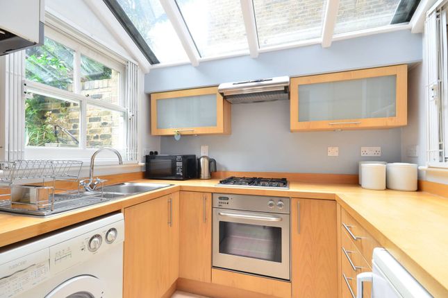 Flat for sale in Cathcart Road, Chelsea, London