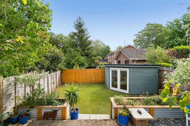 Meadway, 22, Ray Park Avenue, Maidenhead photo 3