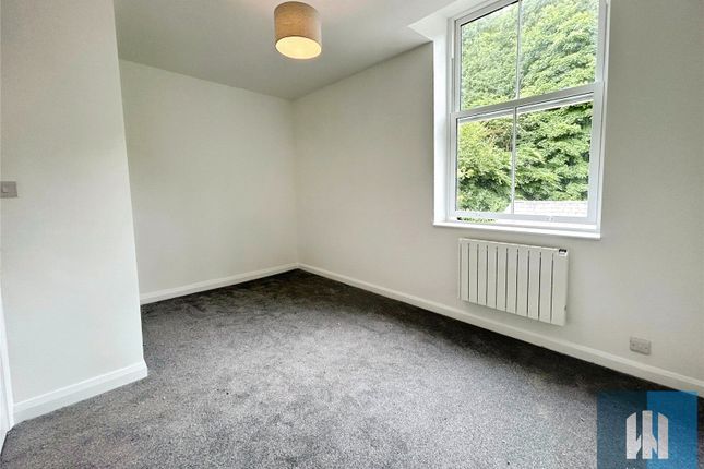 Flat 1,, Woodfield House, Huddersfield photo 5