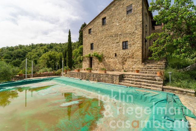 Country house for sale in Italy, Umbria, Perugia, Lisciano Niccone