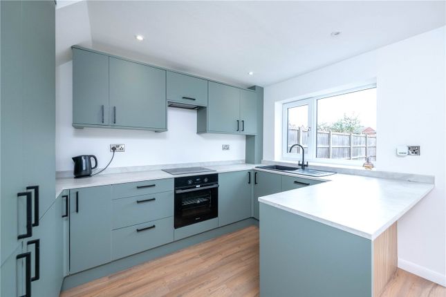 78, Edmunds Road, Sleaford photo 3