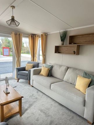 Sunseeker Spirit,, Brooklyn Holiday Park, Southport photo 3