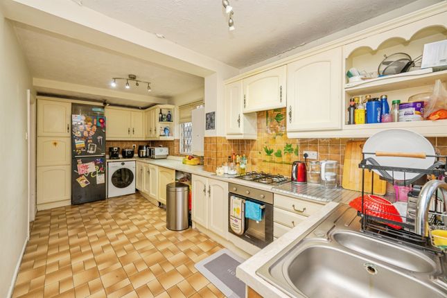 44, Hillcrest Road, Derby photo 4