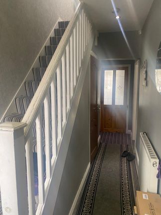 37, Colchester Road, Leicester, Leicester photo 2