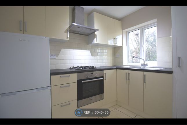 Blackmoor Court, Leeds photo 3