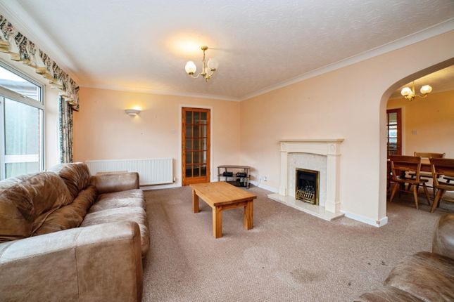 30, Haddon Road, Nottingham photo 2