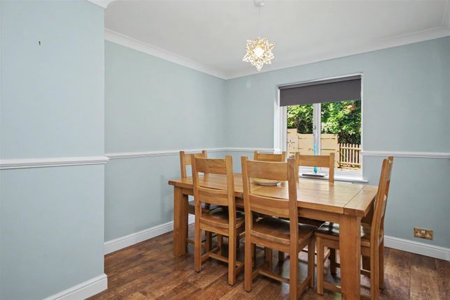 1, Kinewell Close, Ringstead photo 4