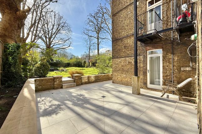 1 Randolph Court, Randolph Avenue, London photo 4
