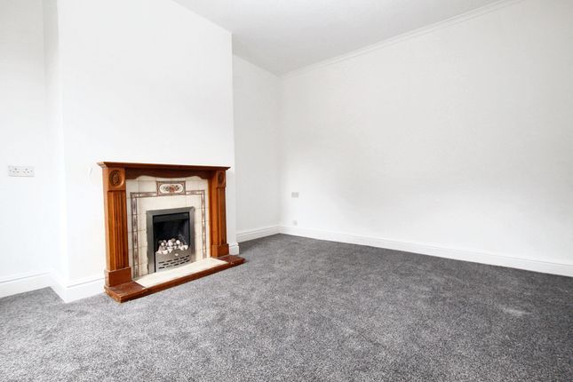 3 River Street, Todmorden photo 4