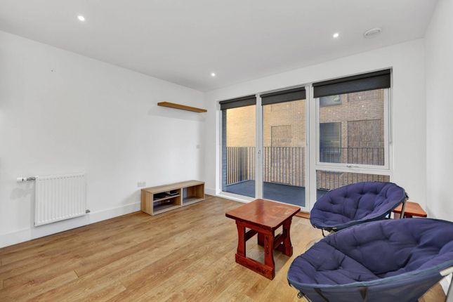 Thumbnail Flat for sale in Anderson Square, Tower Hamlets, London