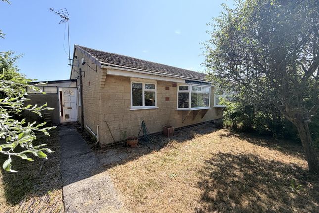 2-bed semi-detached on 9, Arun Close, Gillingham, £230,000