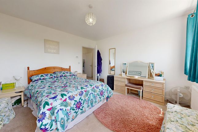 2-bed house on 16, Red Crane Walk, Portland, £278,500