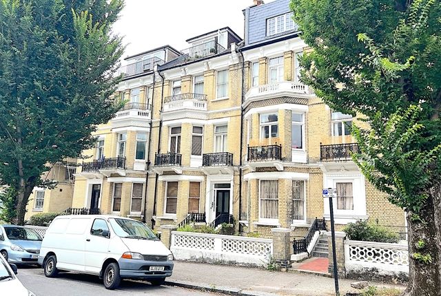 2-bed flat on 4, 31, First Avenue East Sussex, Hove, £269,950