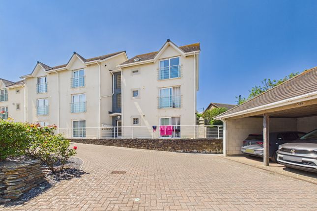 26, Hawkers Court, Bude photo 3