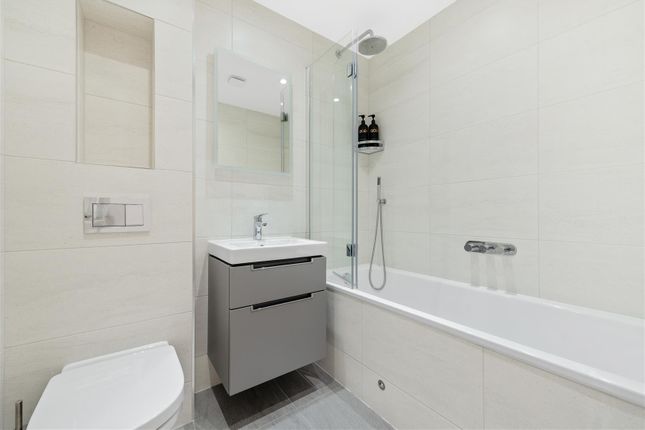 Flat for sale in Wellington Lodge, North Street, Winkfield