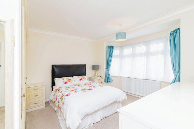 Detached house for sale in First Avenue, Dunstable, Bedfordshire