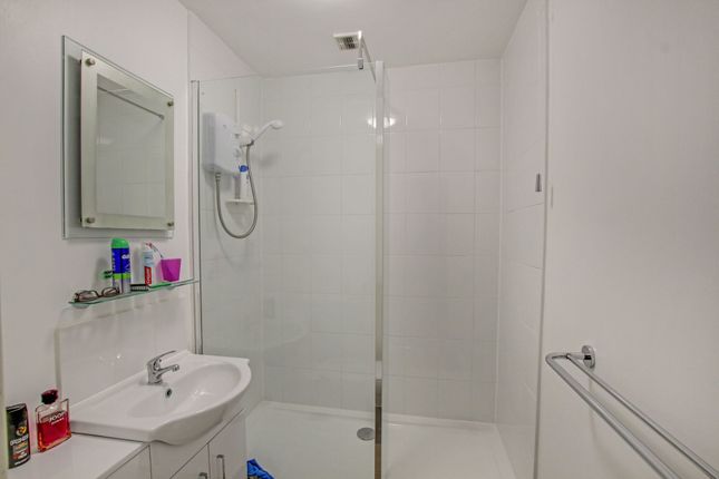 45 Jersey Road, Crawley photo 4
